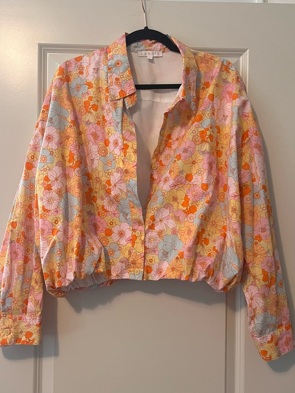Karlie Pink Multi Floral Cropped Button-Down Shirt